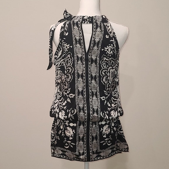 WHITE HOUSE BLACK MARKET - Silk Tunic - Picture 3 of 9